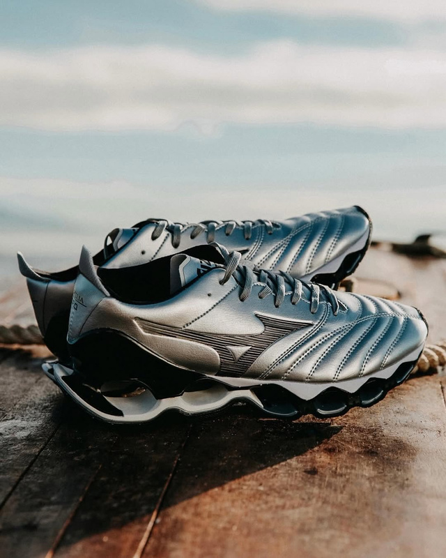 MIZUNO NEW SEASON
