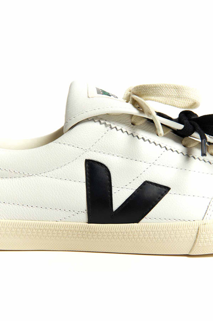 VEJA X MAGLIANO Panenka Leather Sneakers White - Wrong Weather