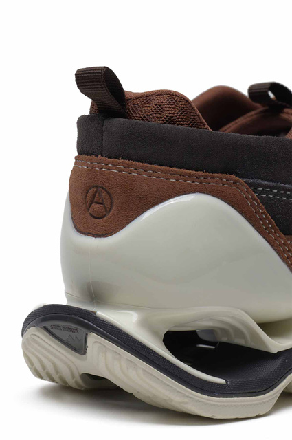 MIZUNO Wave Prophecy Moc Ring Kobayashi Sneakers Brown - Wrong Weather