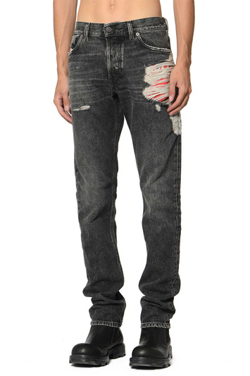DIESEL 1995 D-Sark 007m6 Straight Jeans . Men . 29