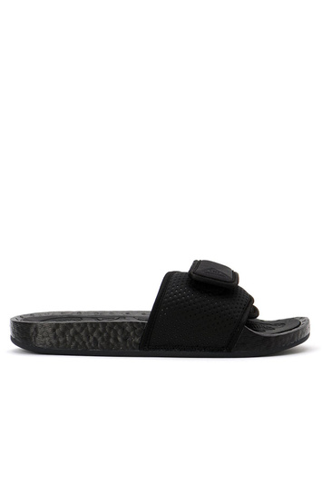 ADIDAS X PHARRELL WILLIAMS Black Boost Slides . Men . 6 UK
