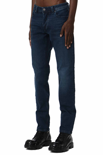 DIESEL 1986 Larkee-Beex 009zs Tapered Jeans 