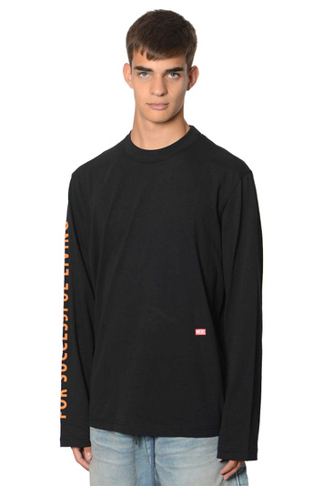 DIESEL 0DMAA 900 T-CRANE-LS-L7 T-shirt Black . Men . S