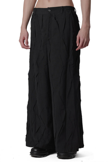SONGZIO Bias Textured Trousers Black