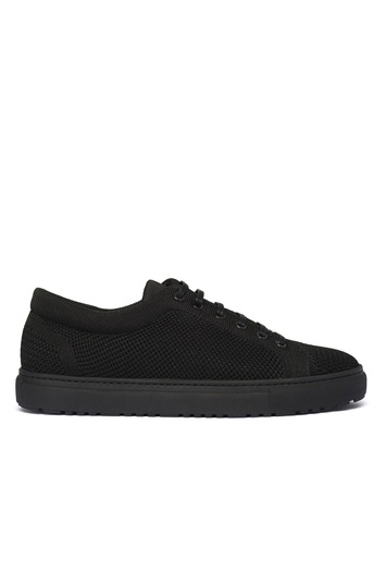 ETQ Carbon Black Low 1 Knit Sneakers . Men . 39