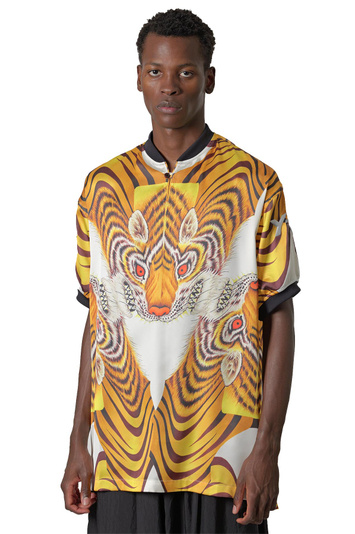 Y-3 Yellow Satin Tiger Graphic Jersey . Men . M