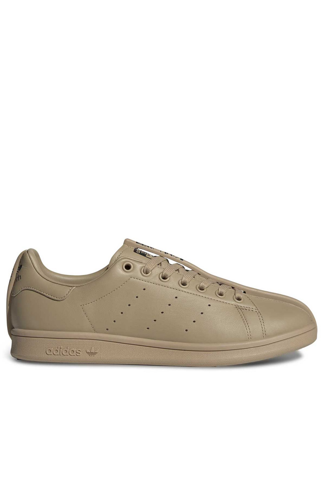 adidas x CRAIG GREEN Split Stan Smith スニーカー ベージュ adidas x CRAIG GREEN Split Stan Smith スニーカー ベージュ