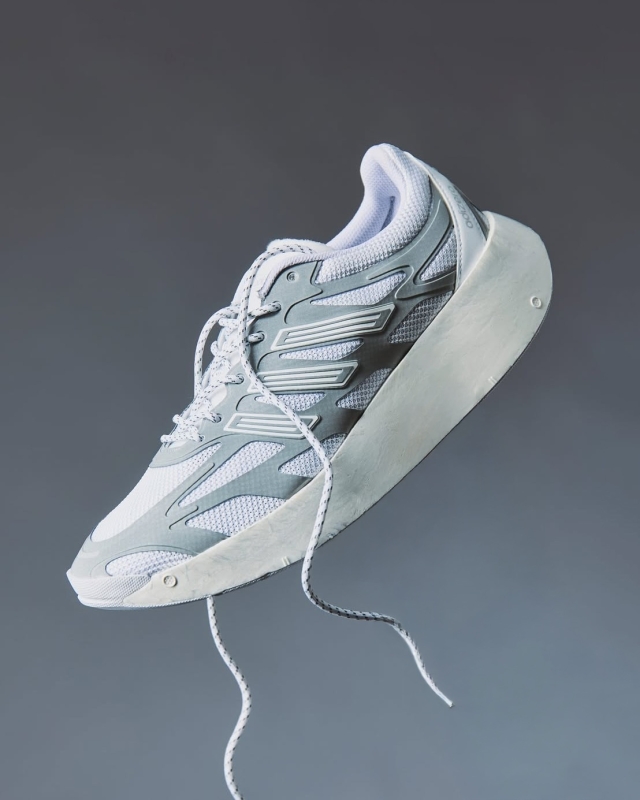ADIDAS ORIGINALS