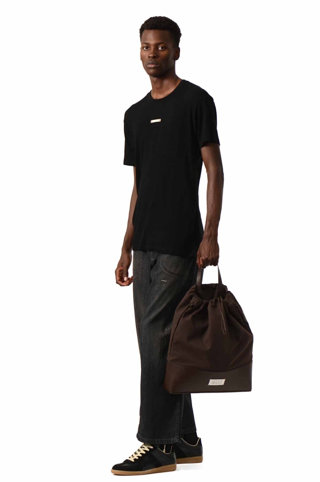 MAISON MARGIELA｜ (S50GC0712 M20060 900) Maison Margiela T-shirt with logo - Black | S50GC0712M20060900