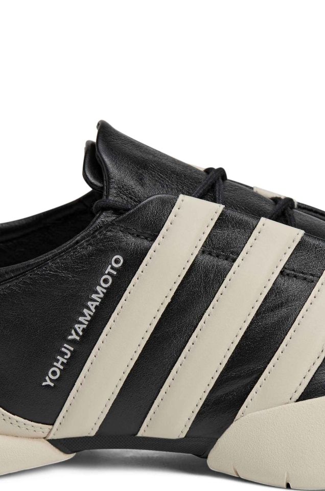 Y-3 Regu 2002 Sneakers Black/Alumin - Wrong Weather