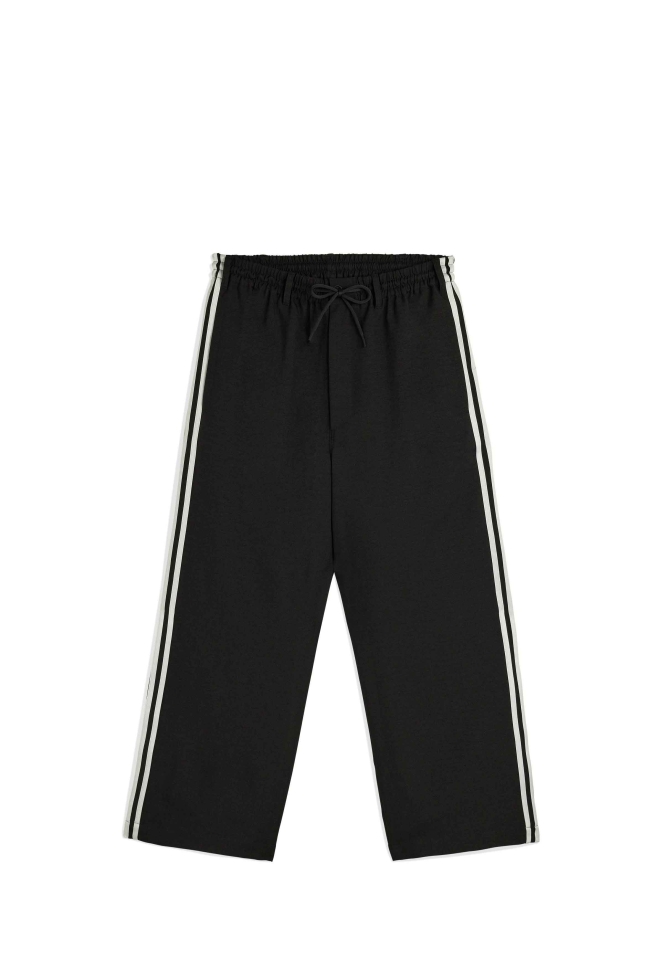 【Y-3】Sport Uniform 3-Stripes TROUSERS Y-3 Sport Uniform 3-Stripe Pants Black | END. (AR)