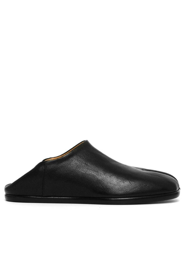 【関税＆送料込み】Maison Margiela Mocassin Maison Margiela Tabi Leather Loafers | Saks Fifth Avenue